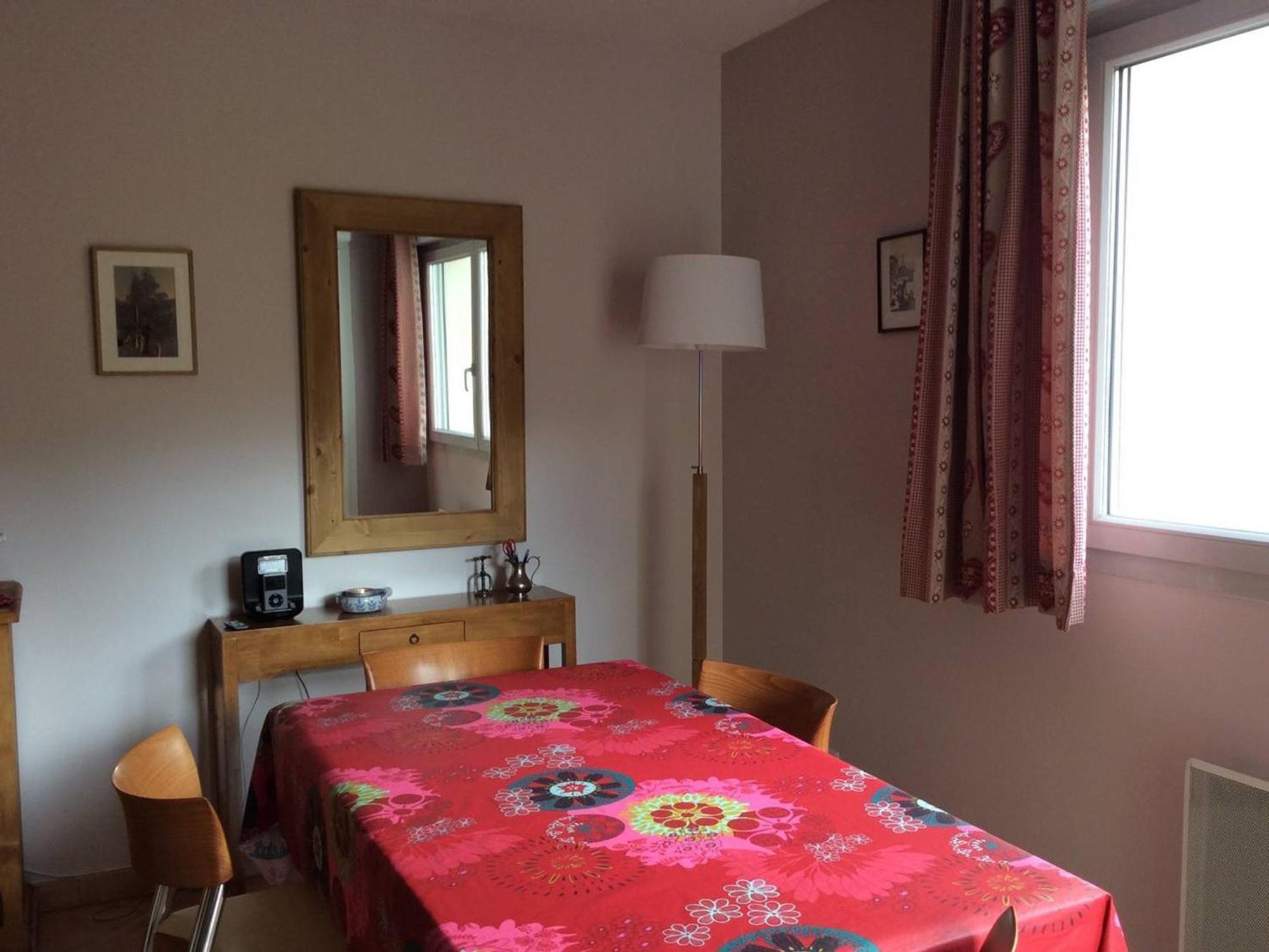 Appartement Fonctionnel Avec Balcon, Garage Et Wifi - Parfait Pour 4 Personnes Pres Des Pistes - Fr-1-548-25 Villard-de-Lans Luaran gambar
